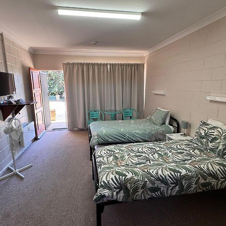 Alpine Country Motel Plus Free Coffee Cooma Exteriér fotografie