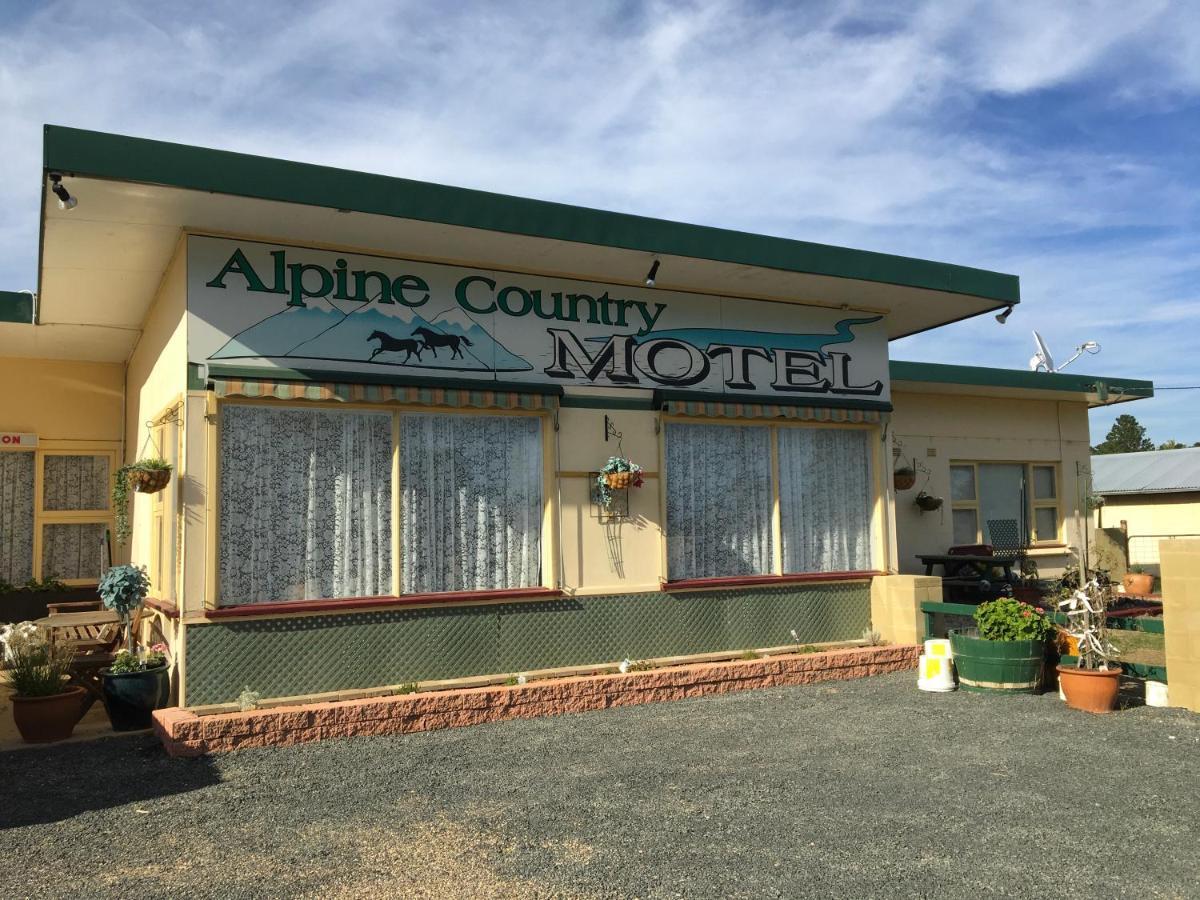 Alpine Country Motel Plus Free Coffee Cooma Exteriér fotografie